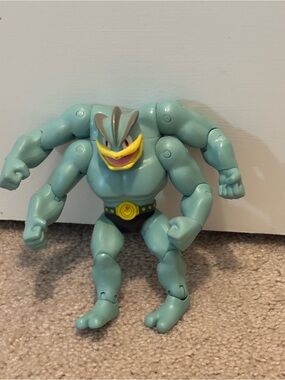 Pokemon Tomy Machamp Articulated 2016 Four-Armed Action Figure Kids Toys